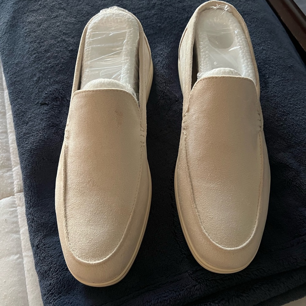 Men's Old Money Suede Loafers